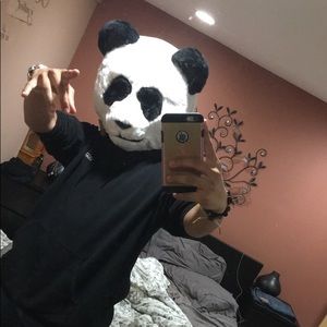 Meet your Posher, Leonardo